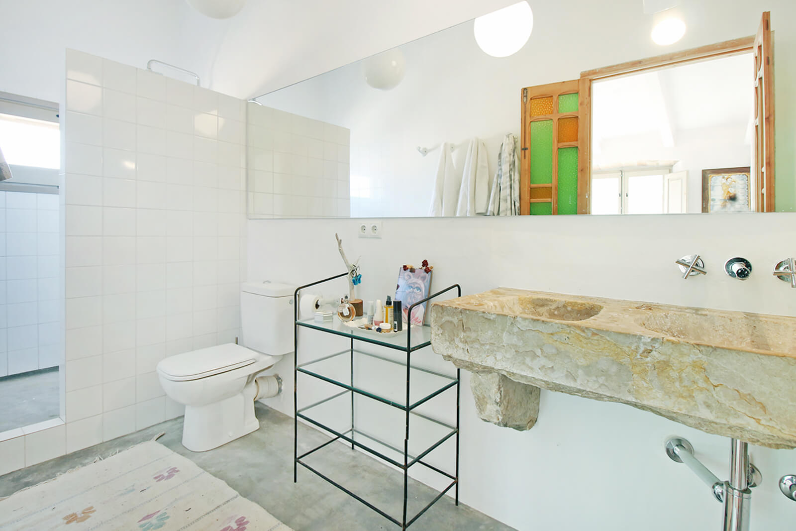 salle de bain lavabo en pierre maison en pierres salle de bain lavabo en pierre maison en pierres