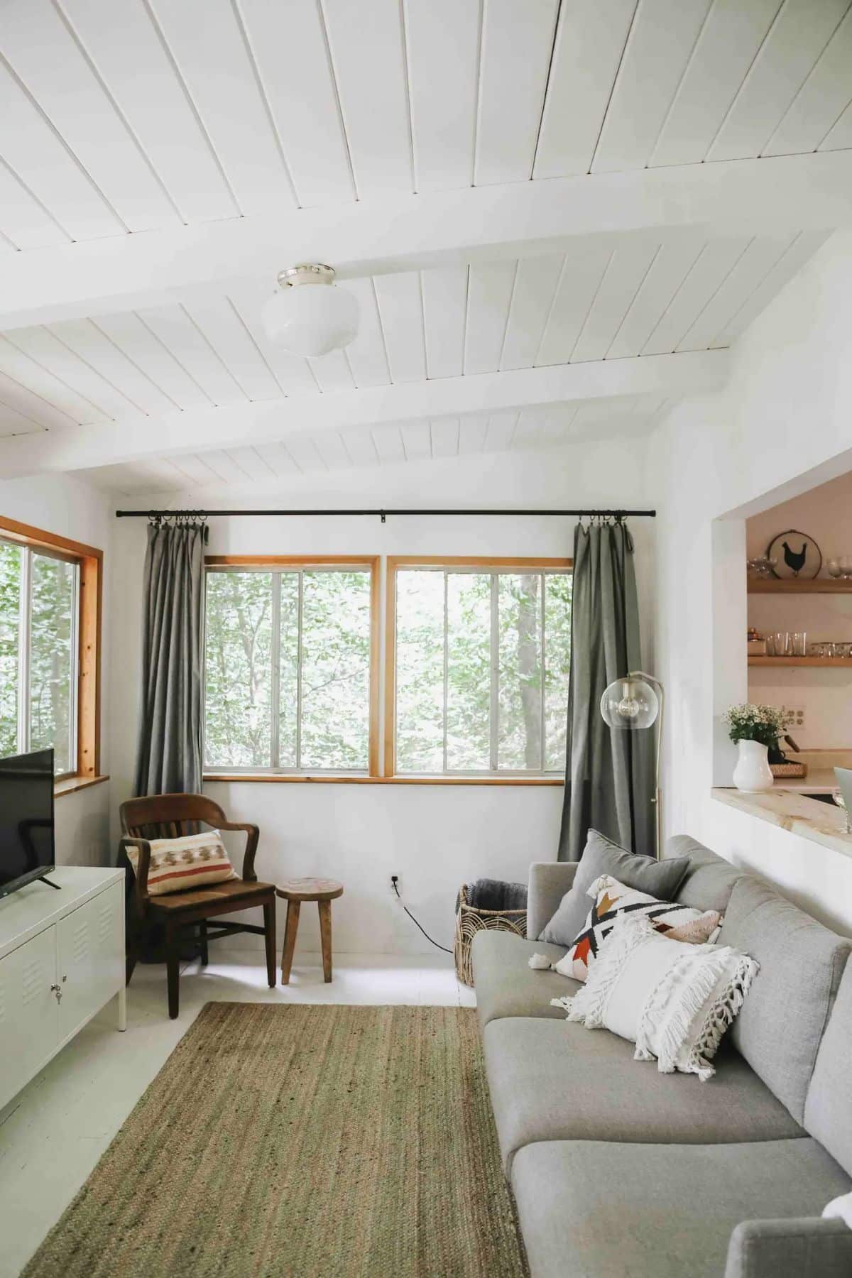 salon maison en bois plafond blanc salon maison en bois plafond blanc