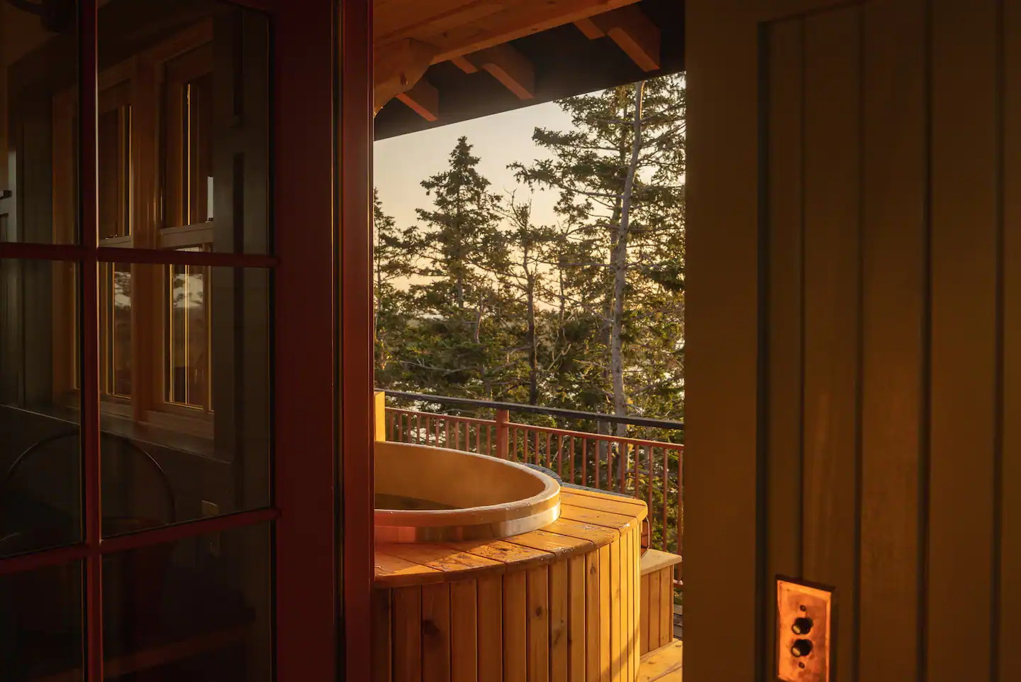 terrasse bois avec jacuzzi terrasse bois avec jacuzzi