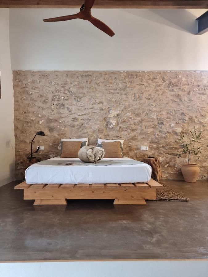 chambre mur de pierre loft rural chambre mur de pierre loft rural