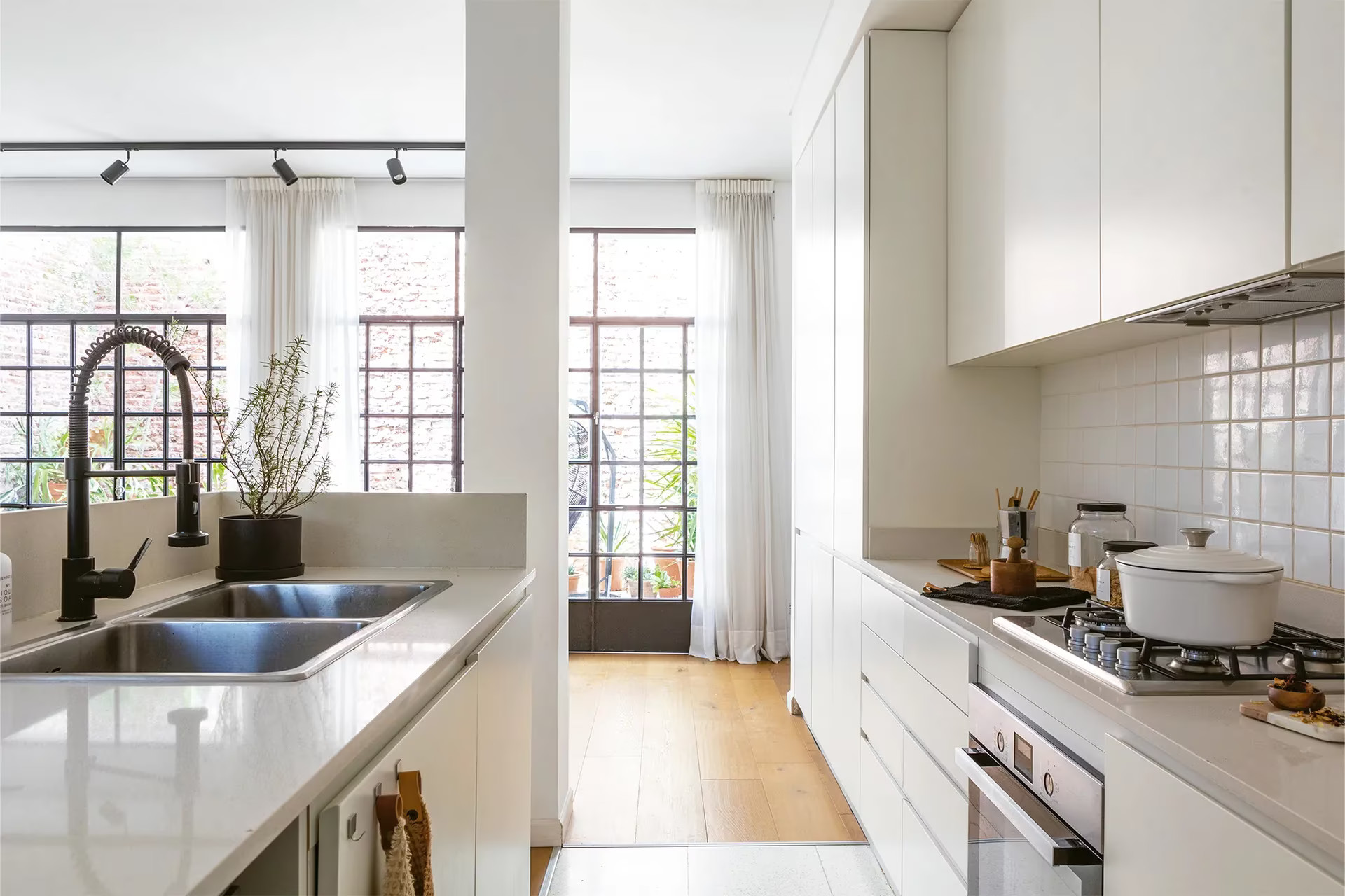 cuisine ouverte blanche