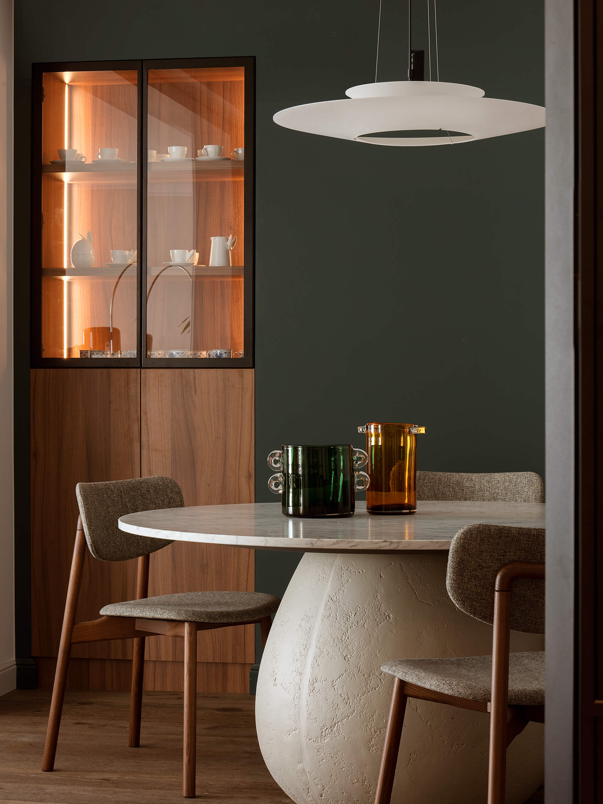 salle à manger mur vert