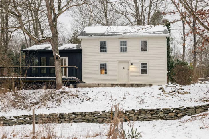 maison ancienne avec extension en bois