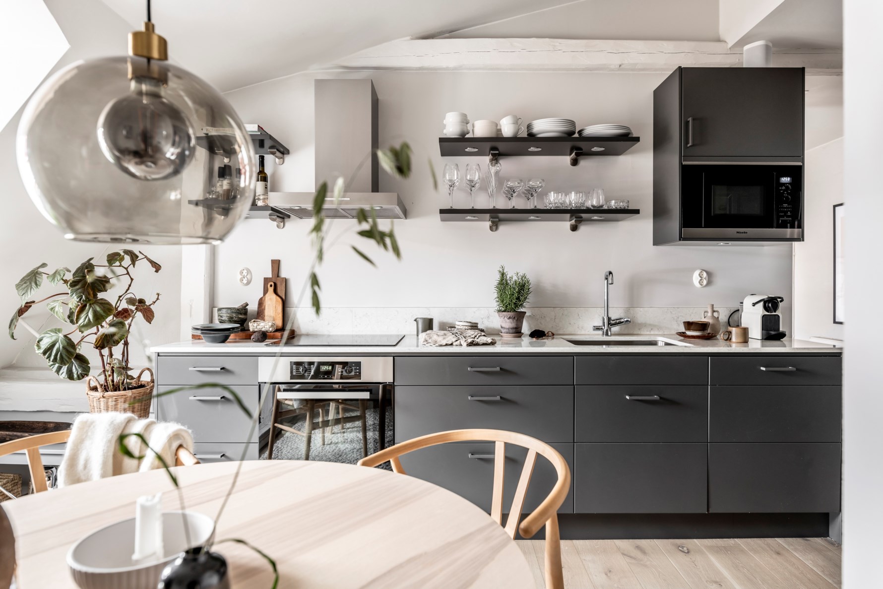 cuisine design noire
