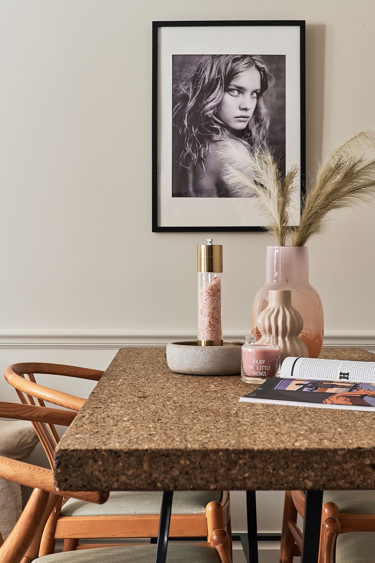 salle à manger décoration beige scandinave