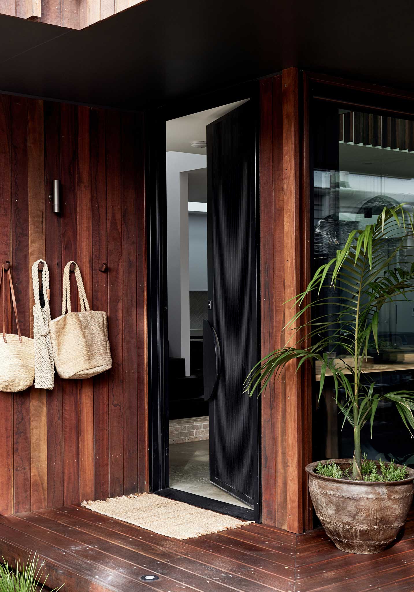 entrée maison bois