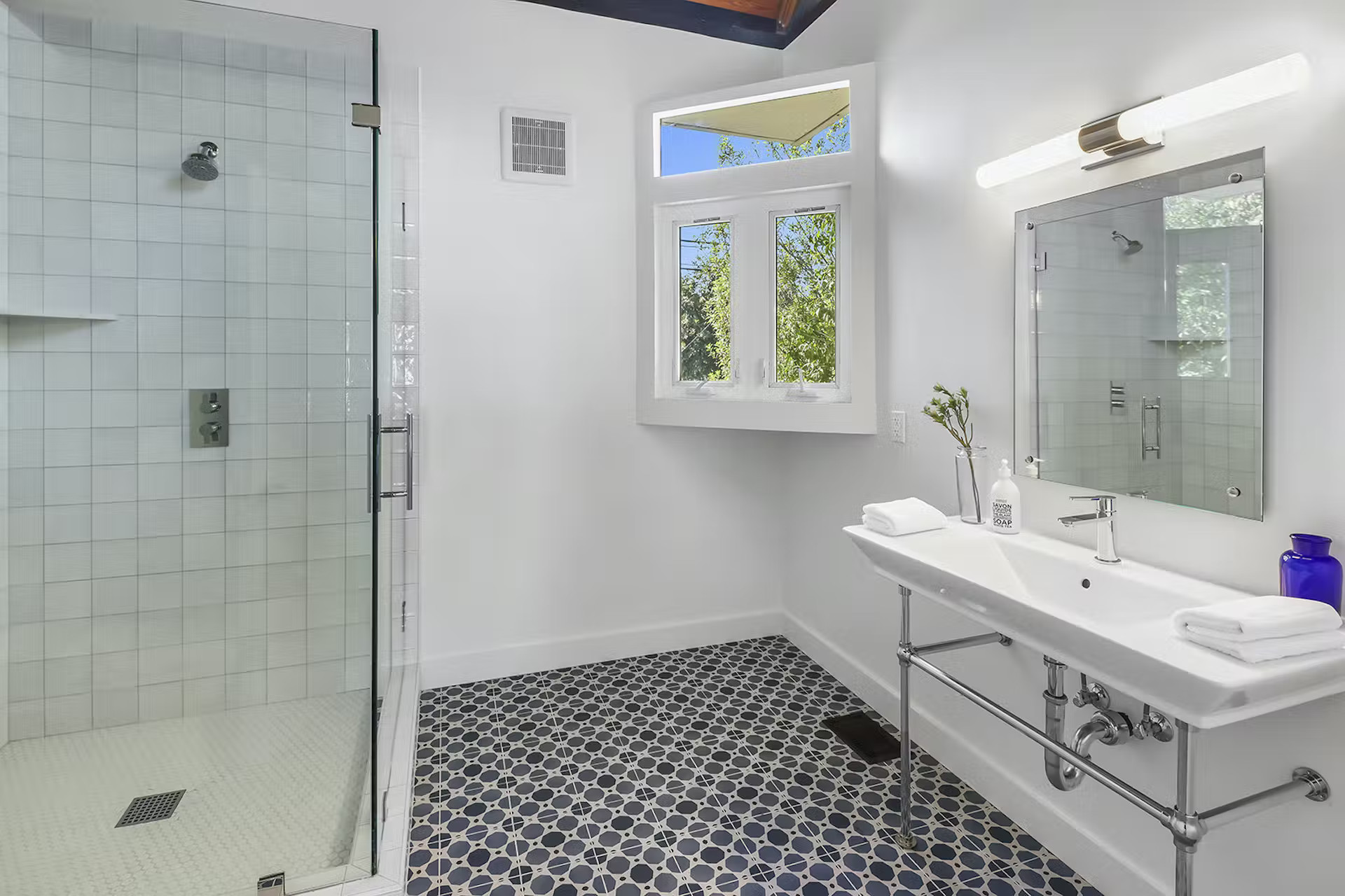 salle de bain noire et blanche salle de bain noire et blanche