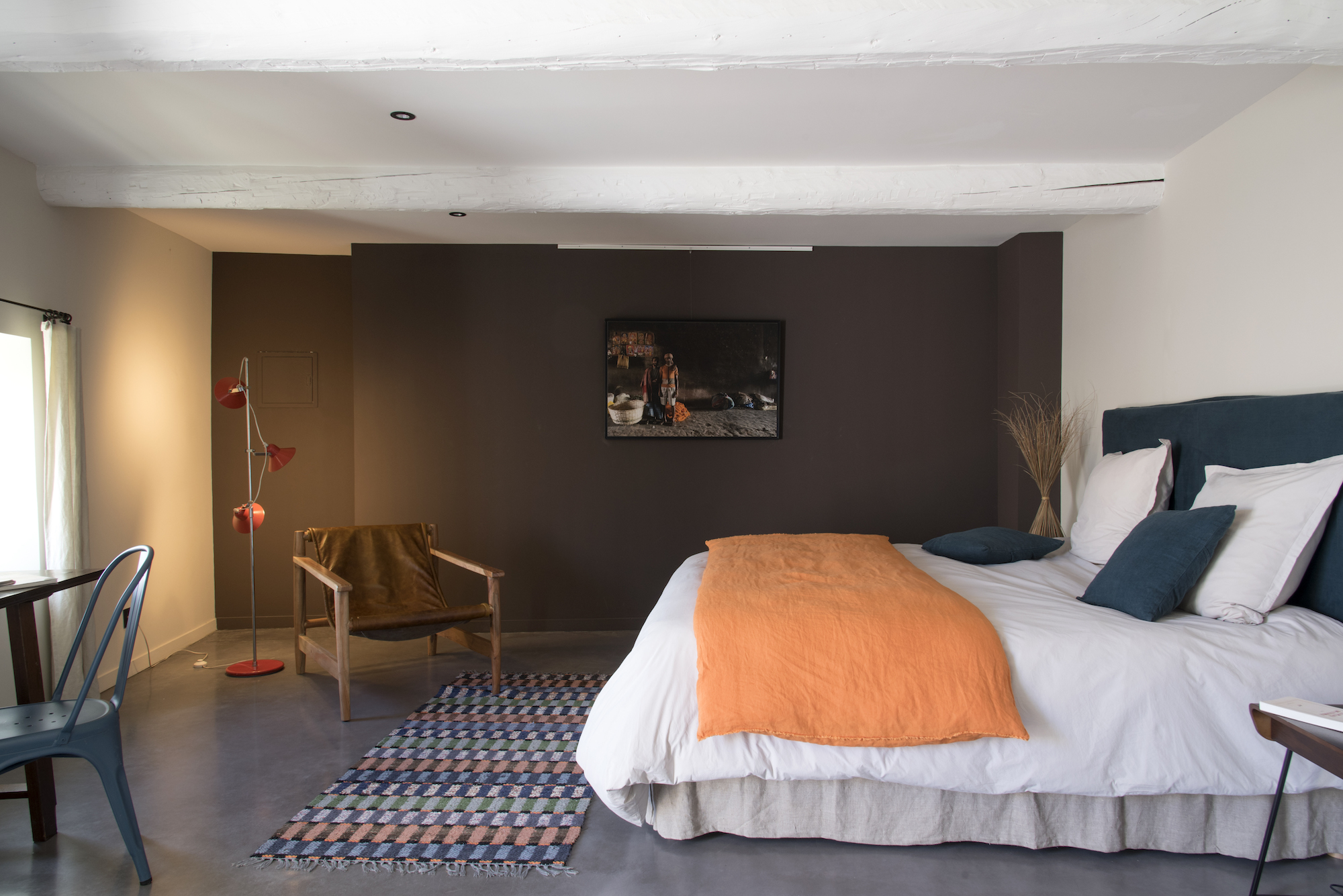 chambre maison en pierres en Provence ferme Les Callis chambre maison en pierres en Provence ferme Les Callis