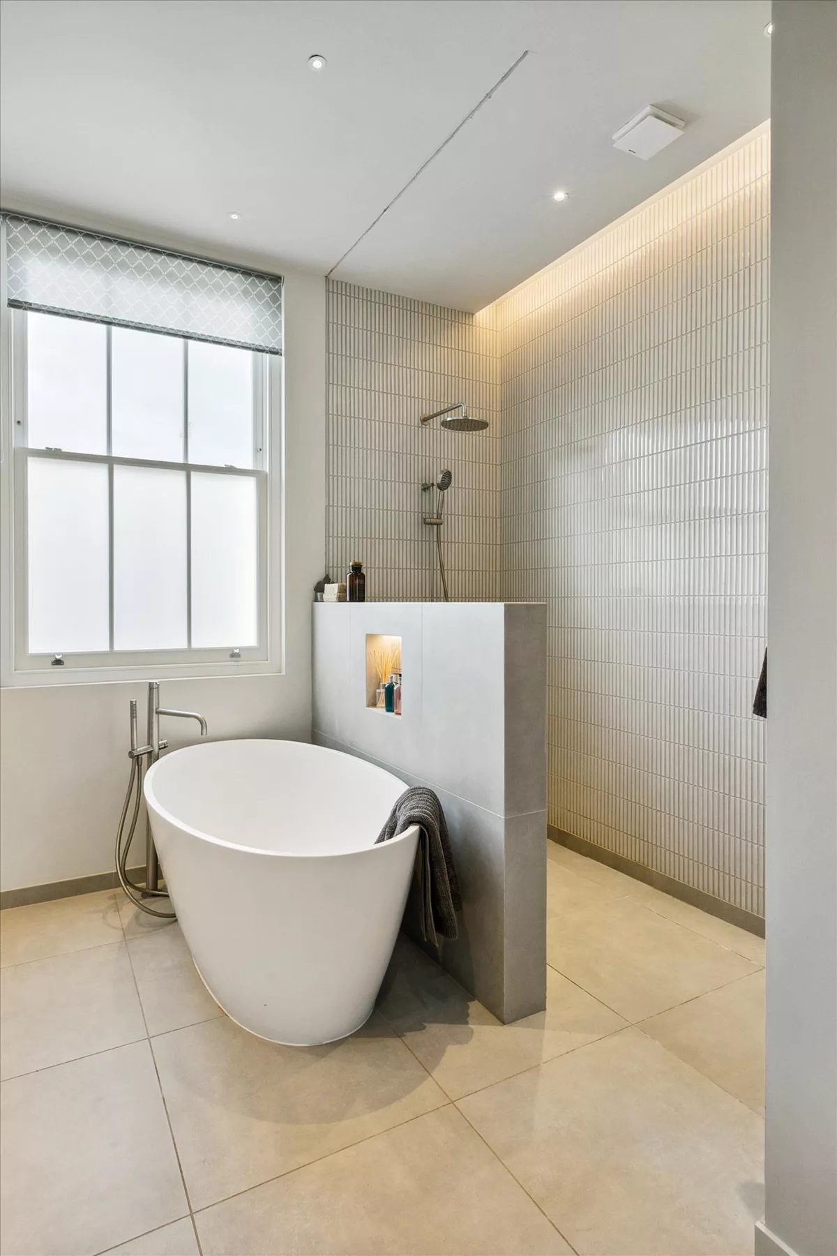 salle de bain design grise maison de ville salle de bain design grise maison de ville