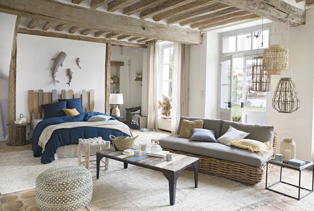 loft avec poutres Maisons du Monde décoration bord de mer loft avec poutres Maisons du Monde décoration bord de mer
