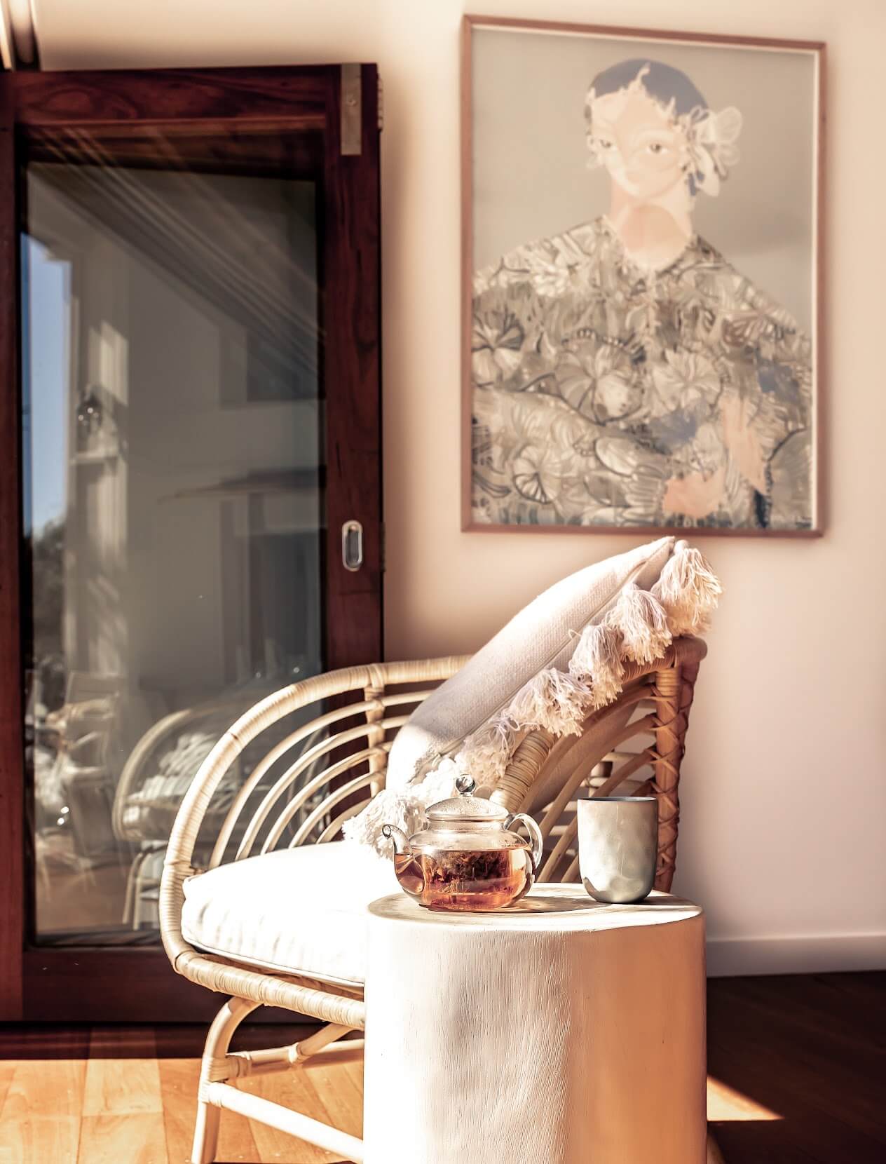 terrasse avec fauteuil rotin