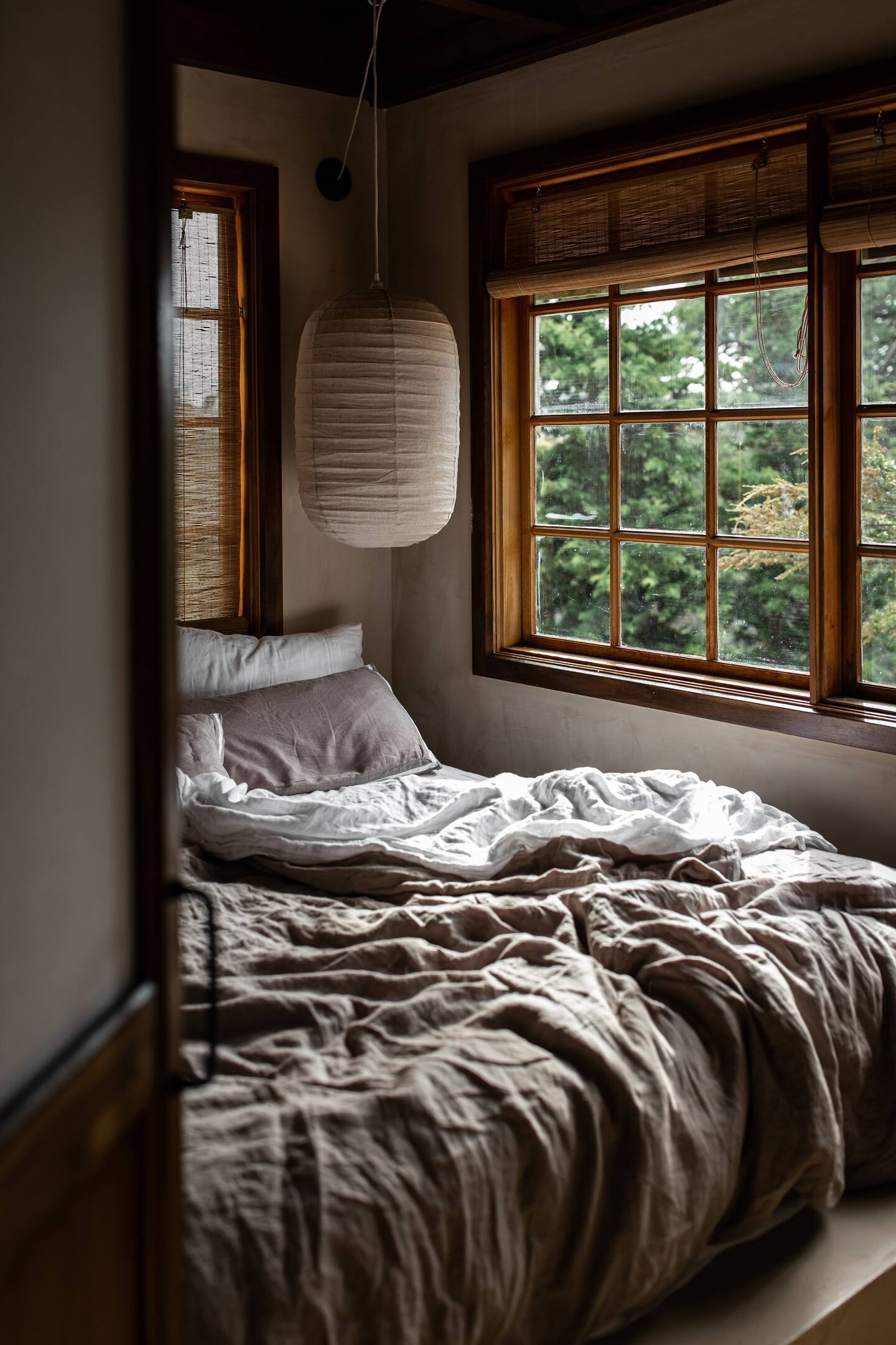 chambre maison en bois et granit