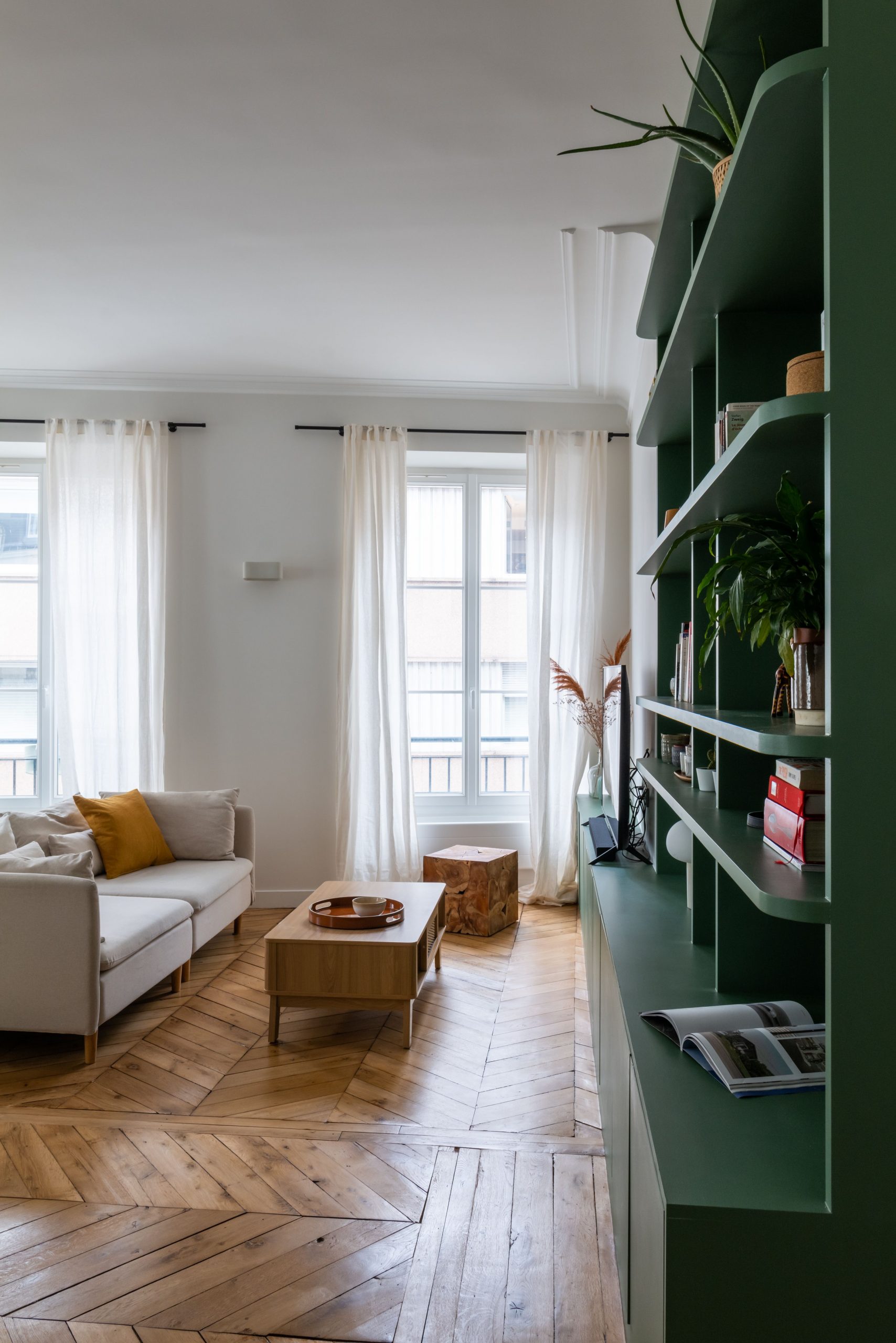 salon parquet appartement Paris photo ©Agathe Tissier