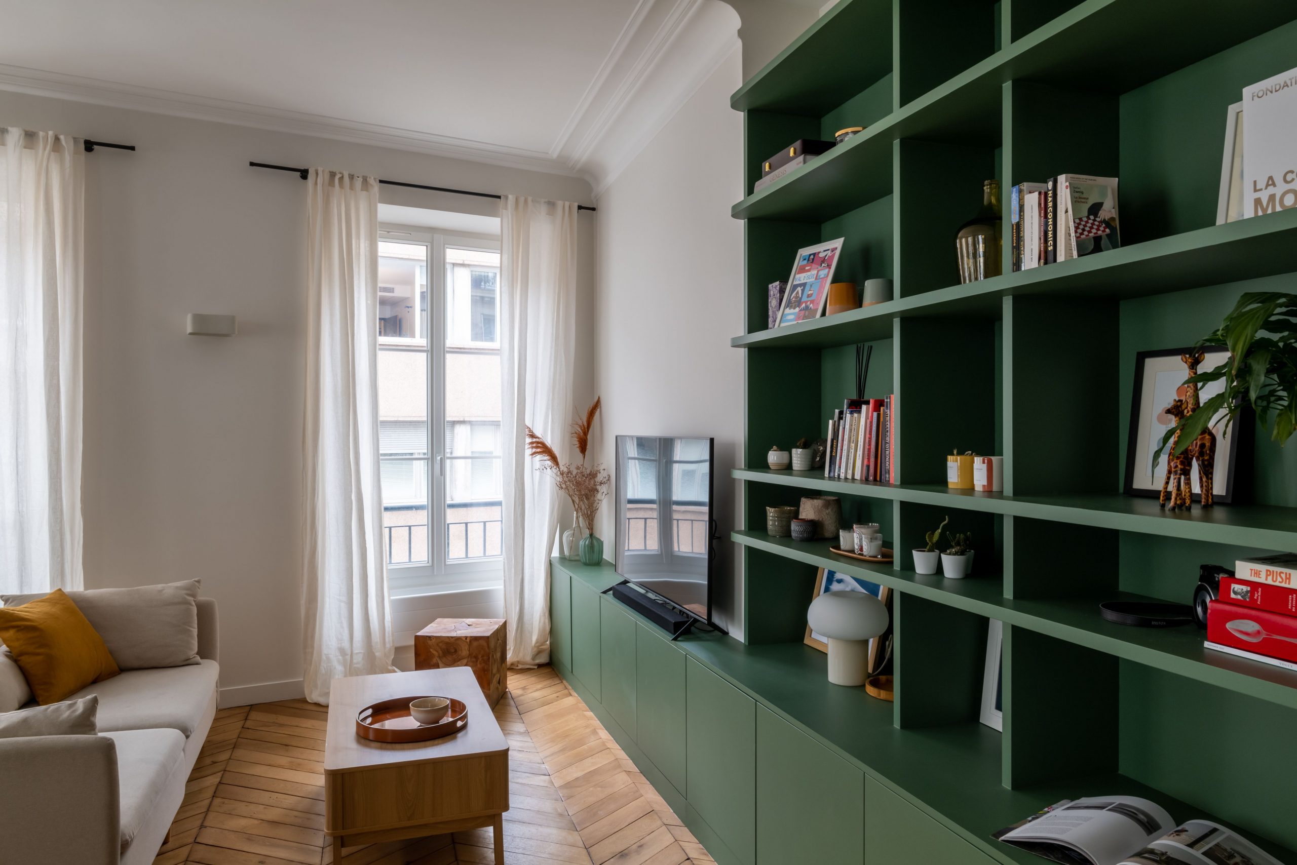 salon parquet appartement Paris photo ©Agathe Tissier