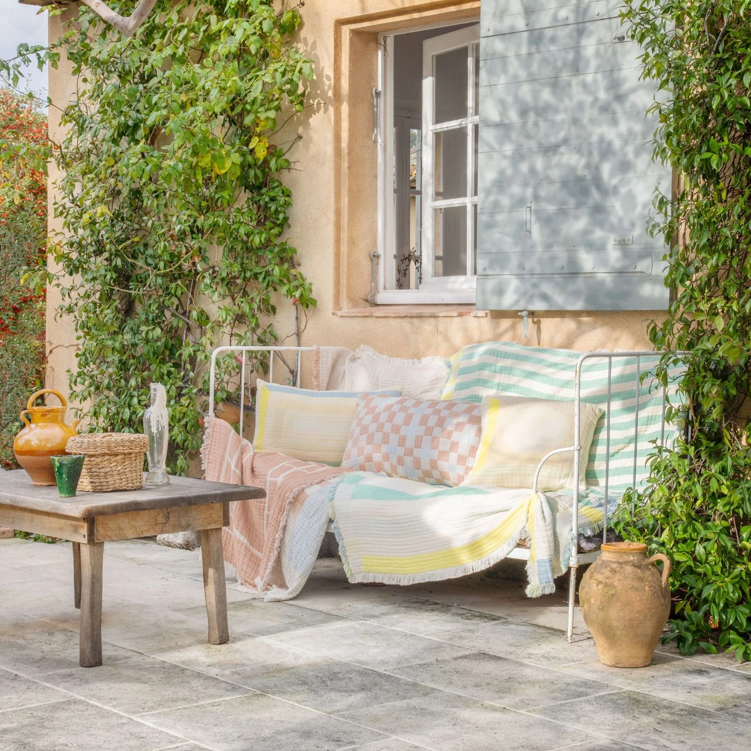 terrasse décoration pastel