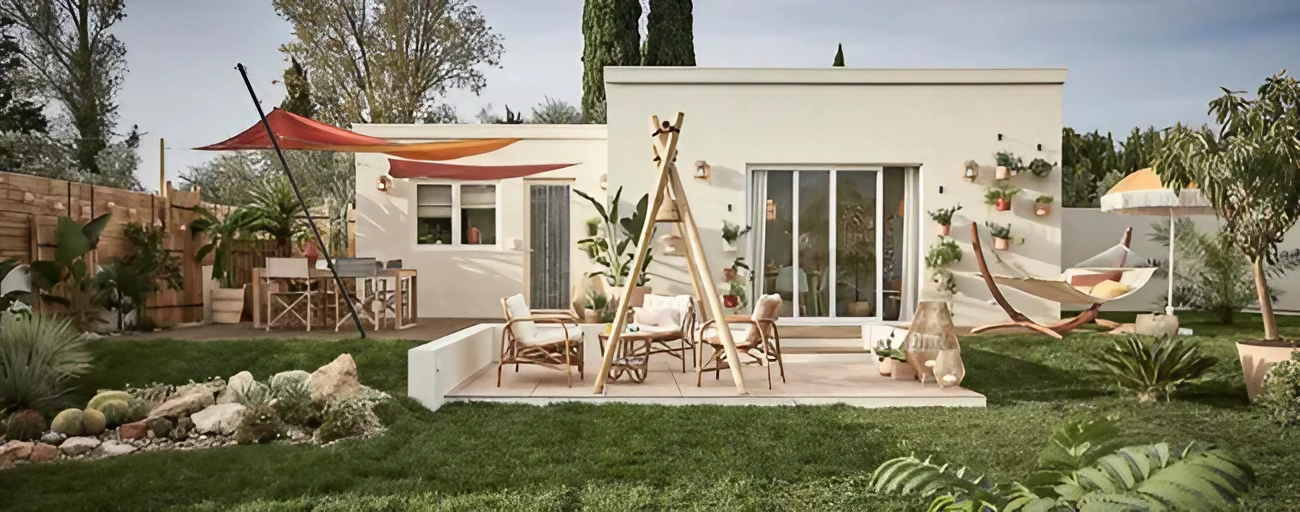maison contemporaine avec terrasse aménagée