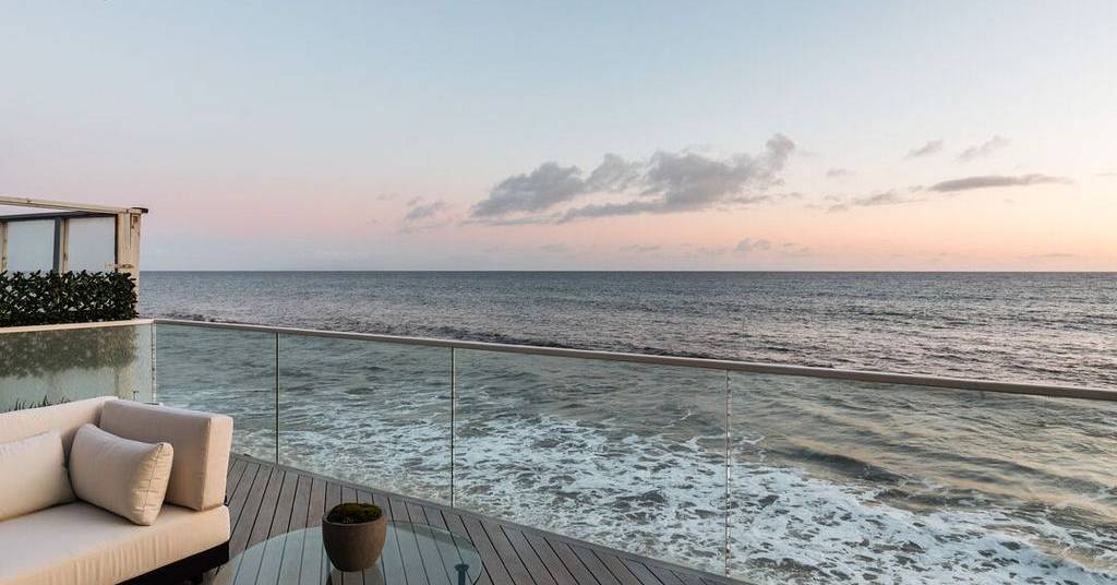 terrasse vue mer maison contemporaine
