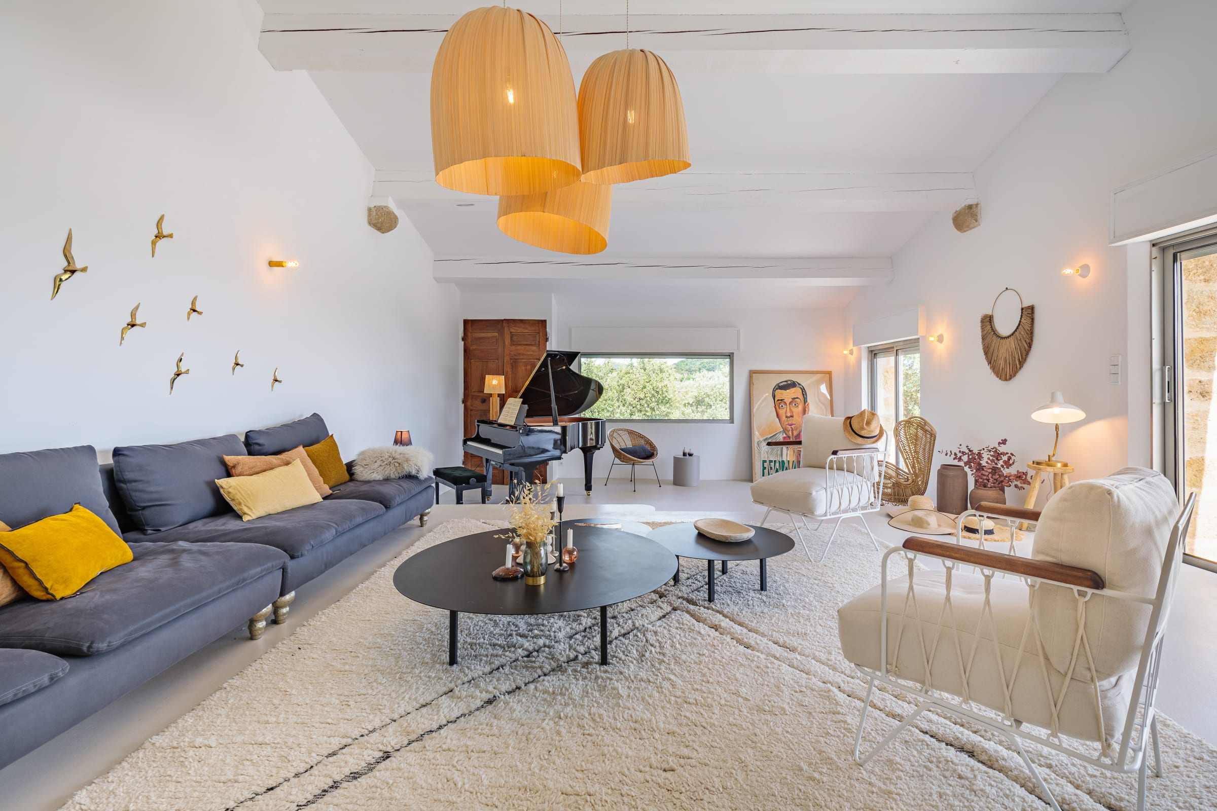 salon maison en pierres Provence décoration contemporaine