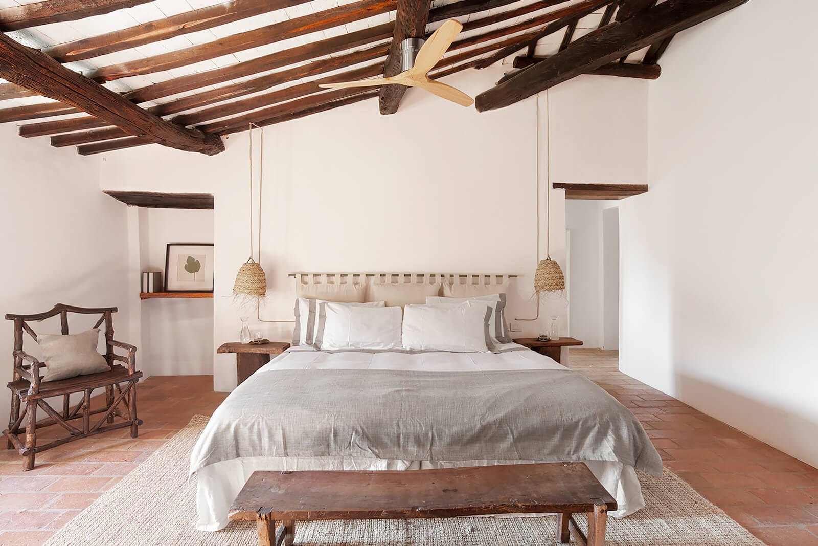 chambre avec poutres maison Toscane chambre avec poutres maison Toscane