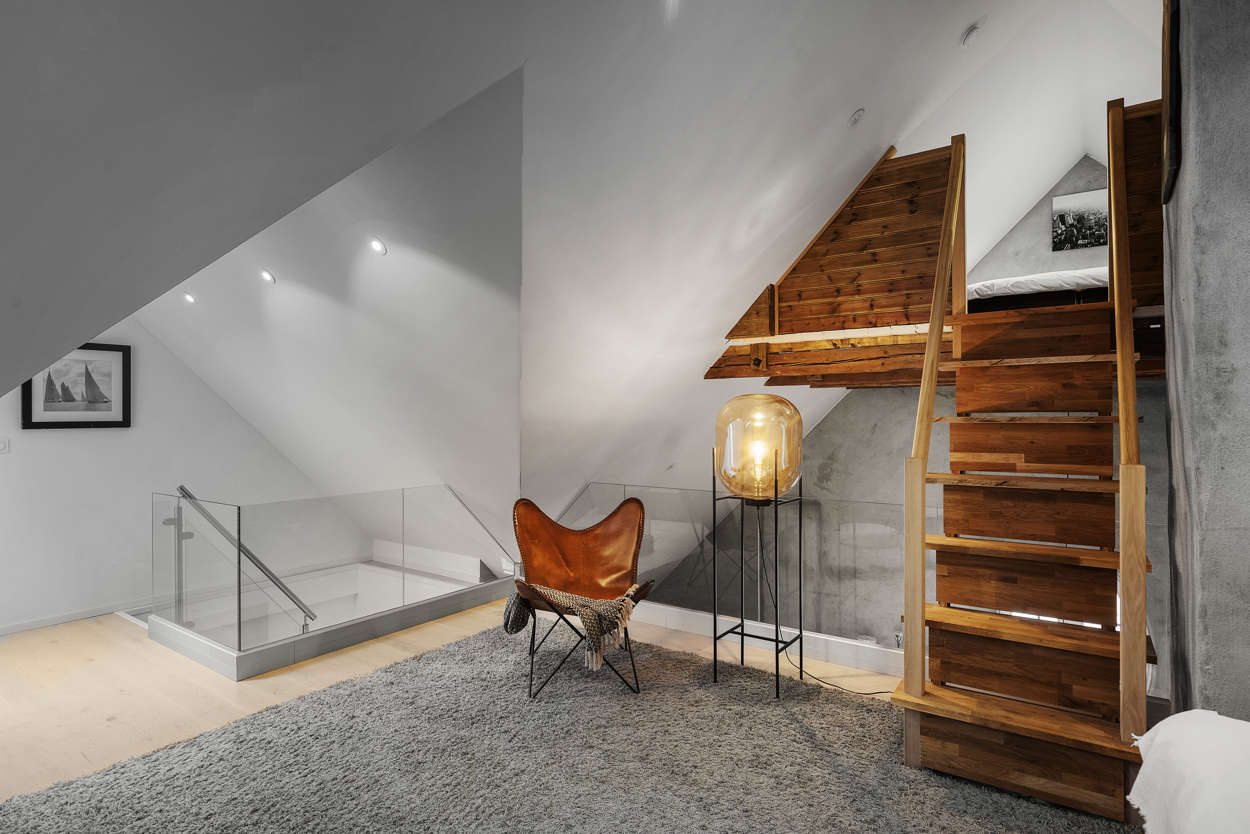 mezzanine avec chambre