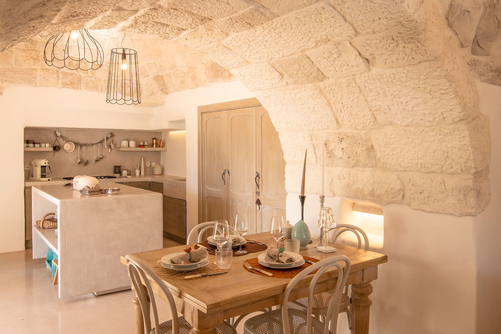 cuisine voûtée maison Pouilles trullo Tenuta Morgana