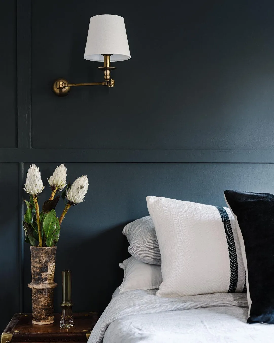 chambre bleue décoration rustique chic maison rénovée