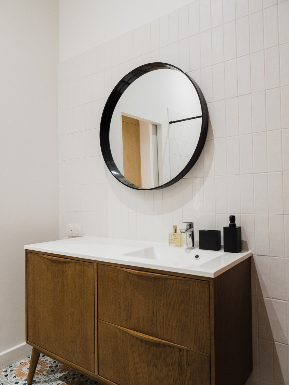 salle de bain avec meuble vasque teck vintage salle de bain avec meuble vasque teck vintage