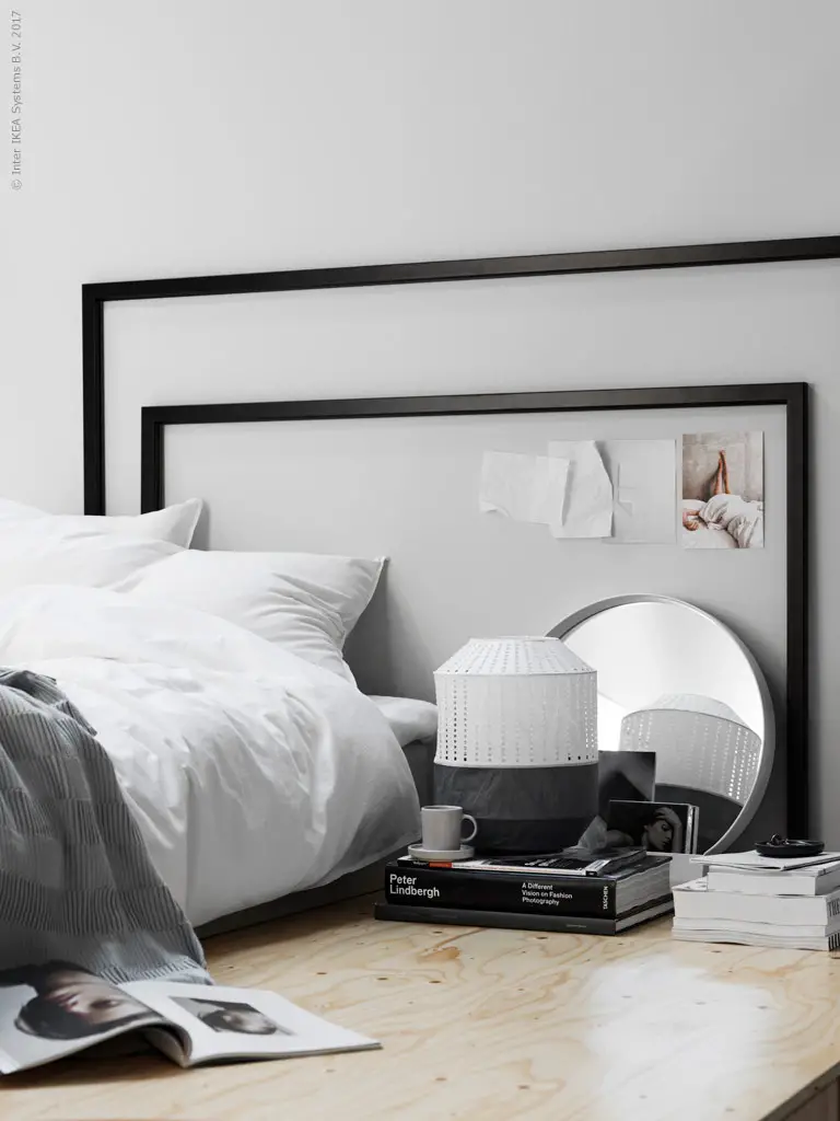 studio IKEA avec lit sur estrade studio IKEA avec lit sur estrade