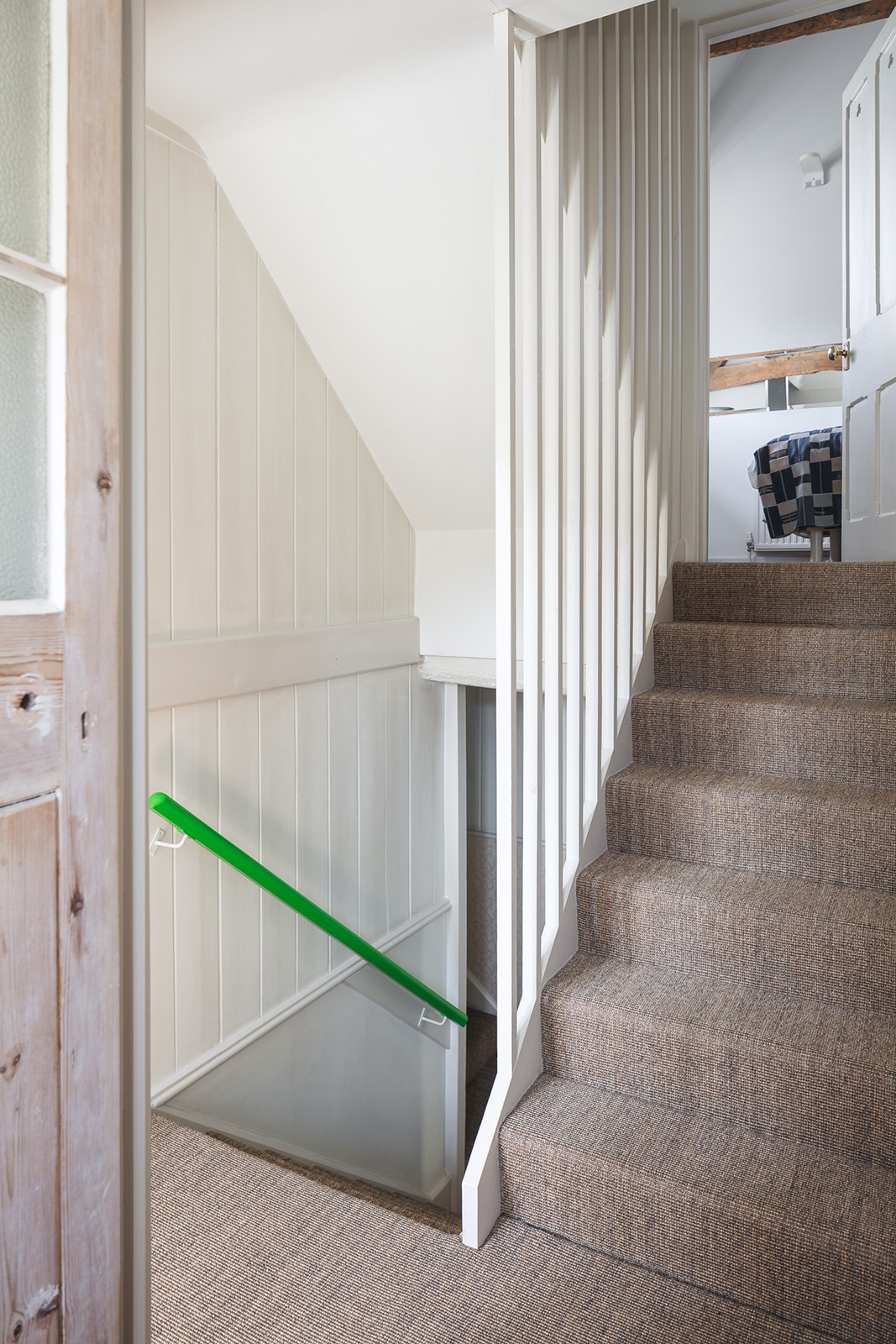 escalier avec moquette