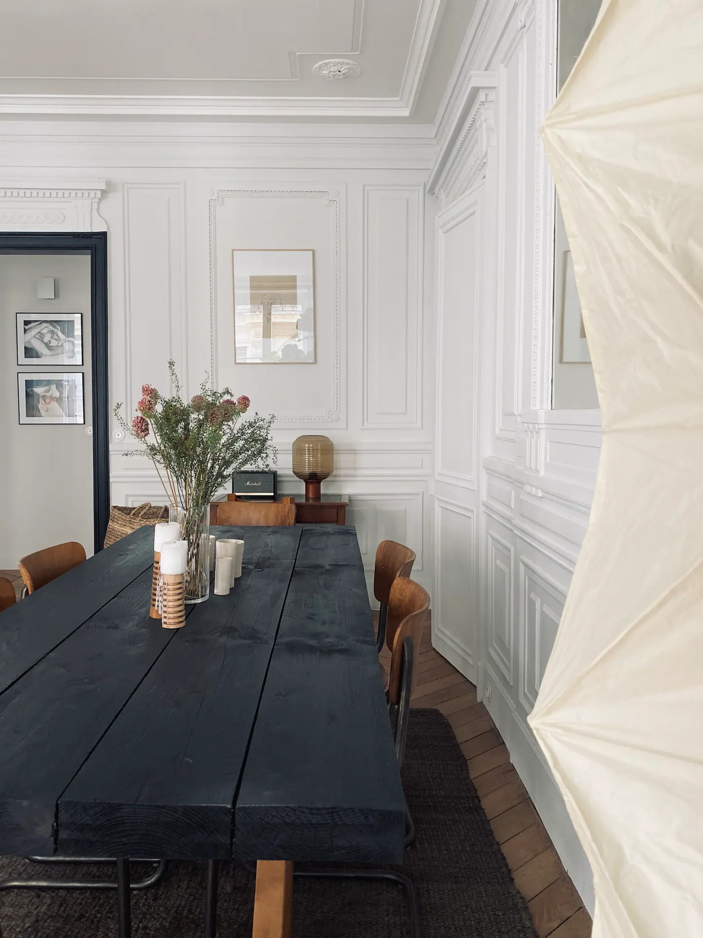 salon décoration design appartement haussmannien Paris