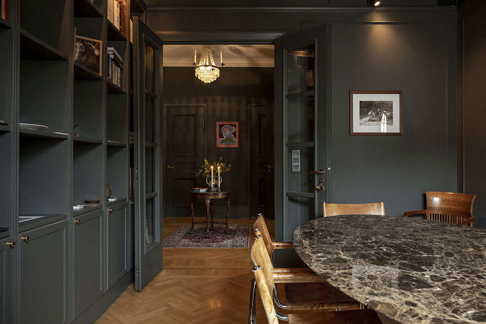 salle à manger décoration sombre