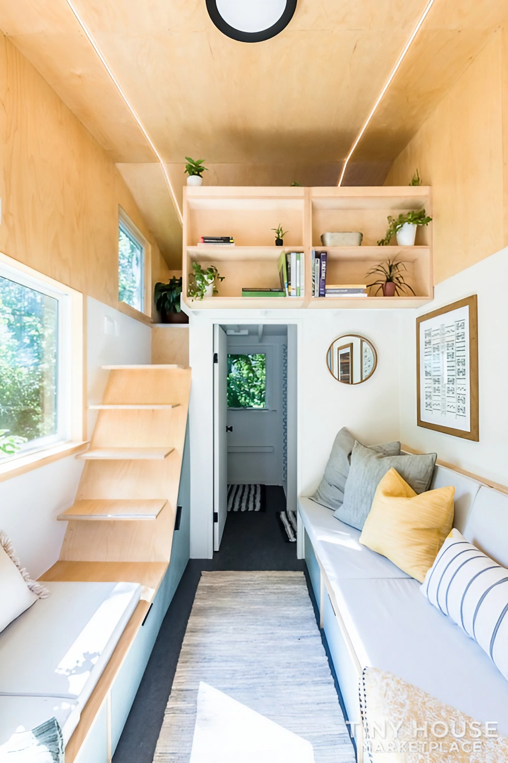 salon avec mezzanine mini maison 22m2