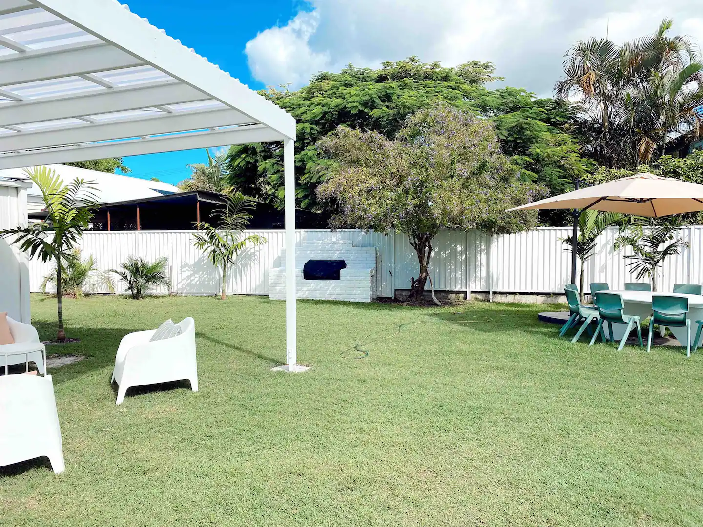 jardin avec pergola blanche jardin avec pergola blanche
