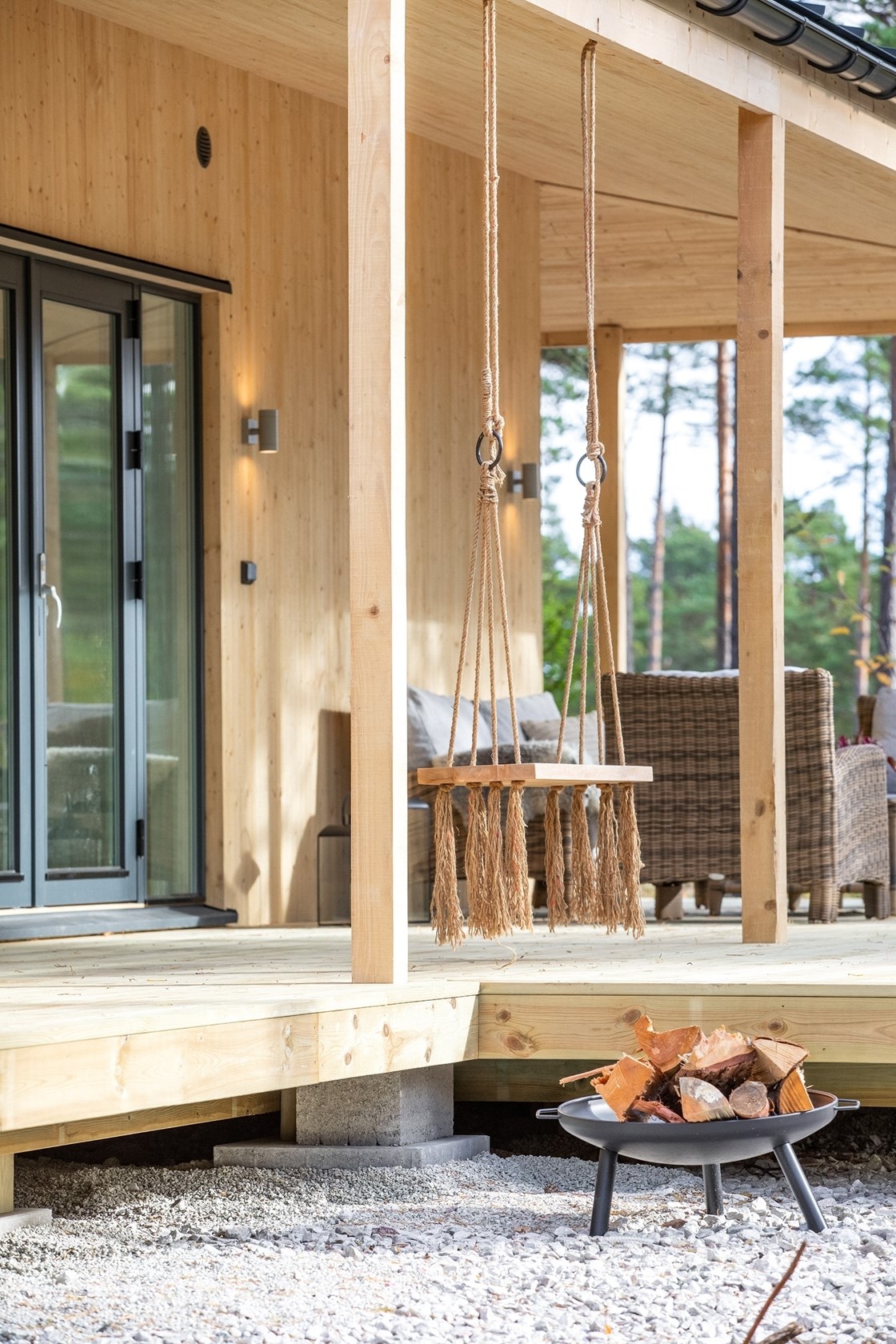 maison en bois avec terrasse couverte