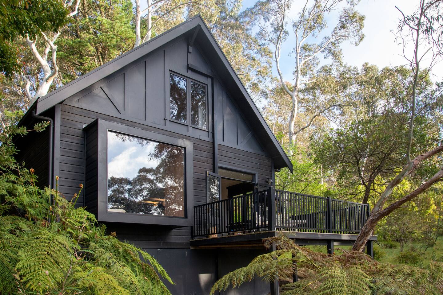 maison en bois à la décoration contemporaine maison en bois à la décoration contemporaine