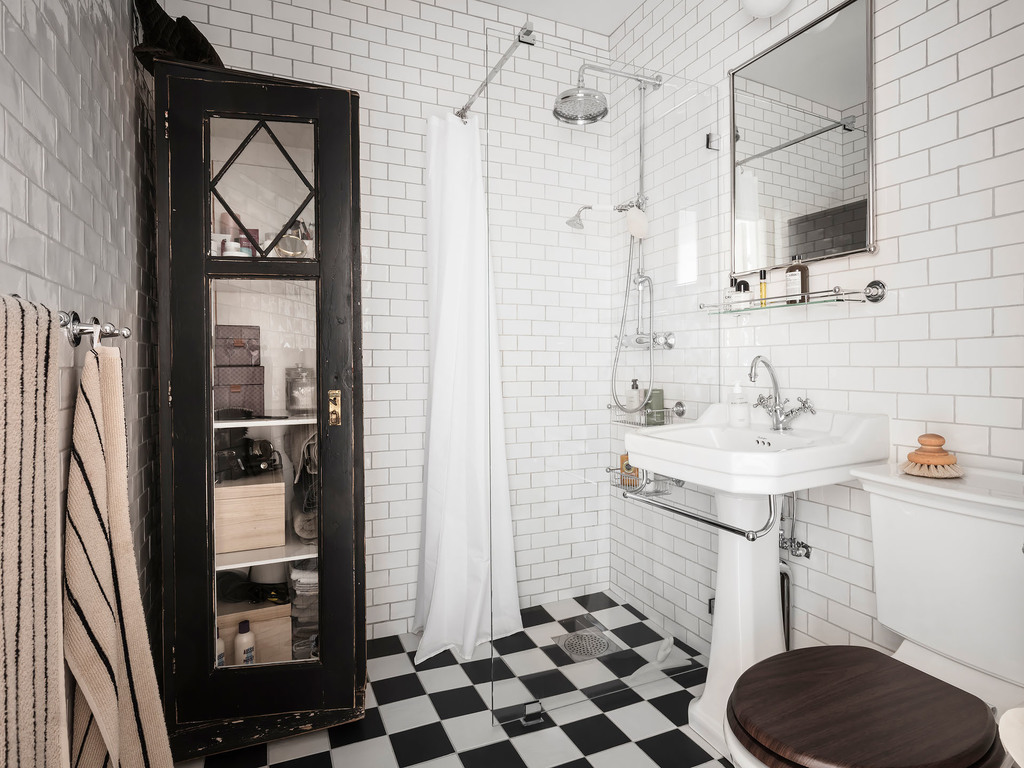 salle de bain rétro carrelage à damier salle de bain rétro carrelage à damier