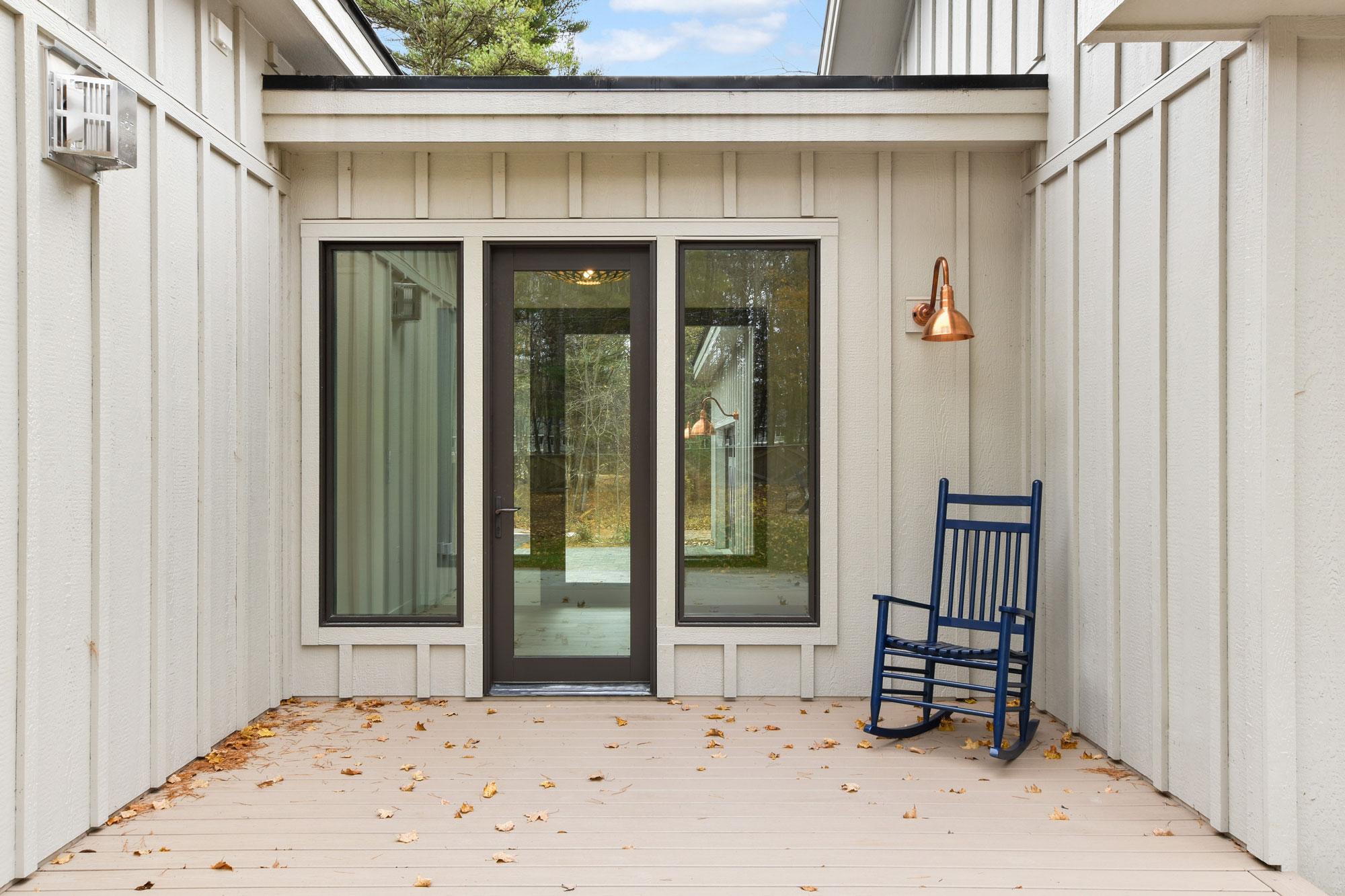 entrée maison en bois