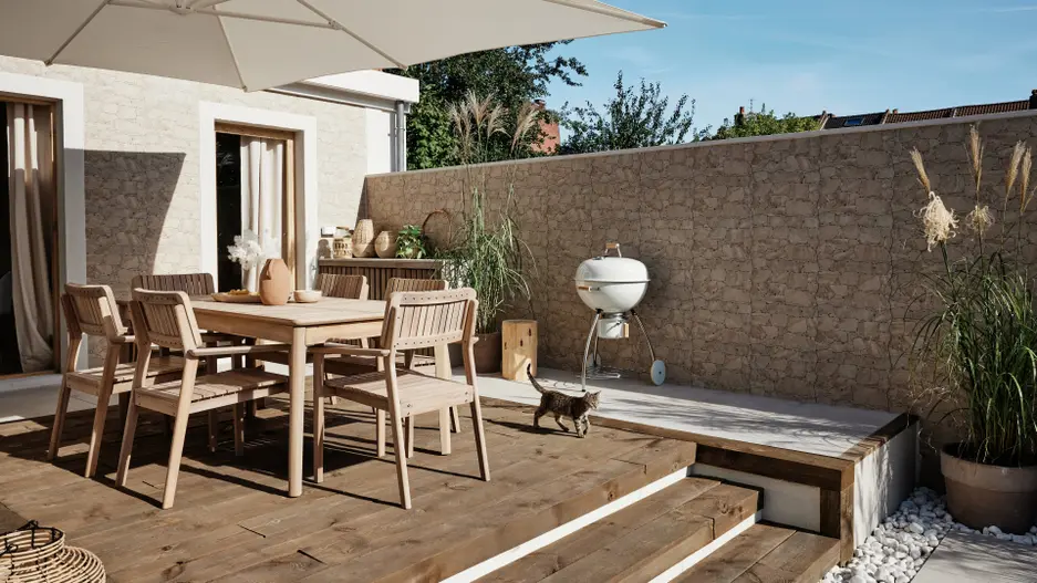 jardin de ville avec terrasse bois Leroy Merlin