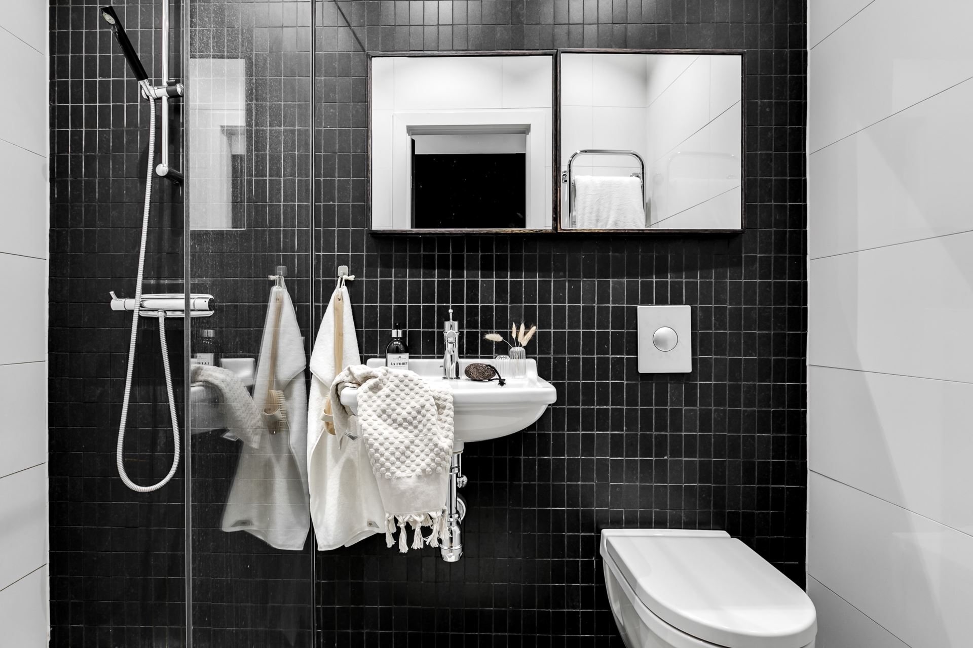 salle de bain noire et blanche salle de bain noire et blanche