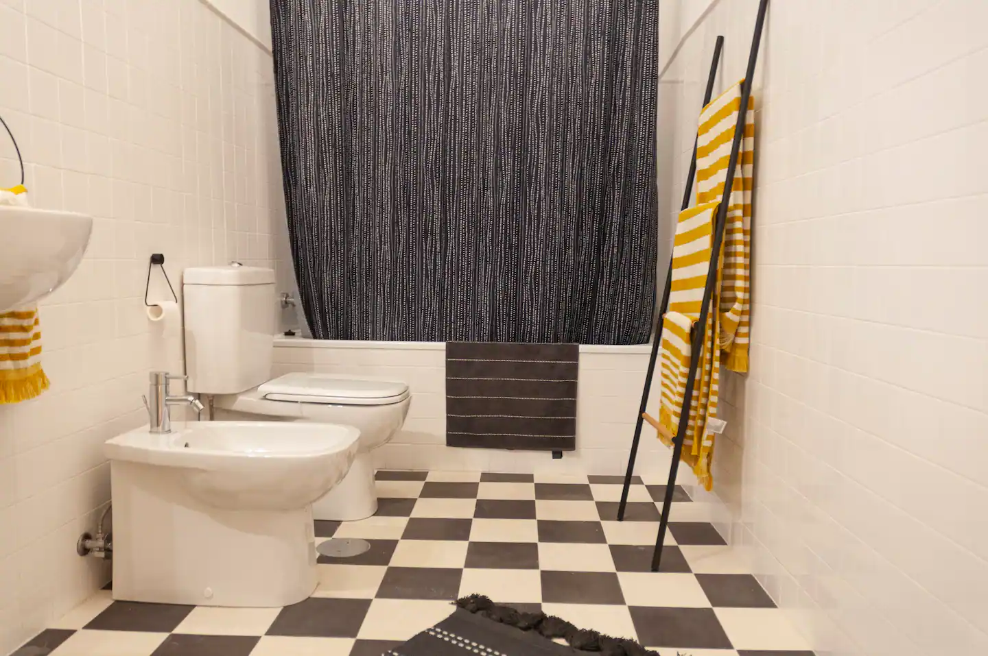 salle de bain sol à damier salle de bain sol à damier