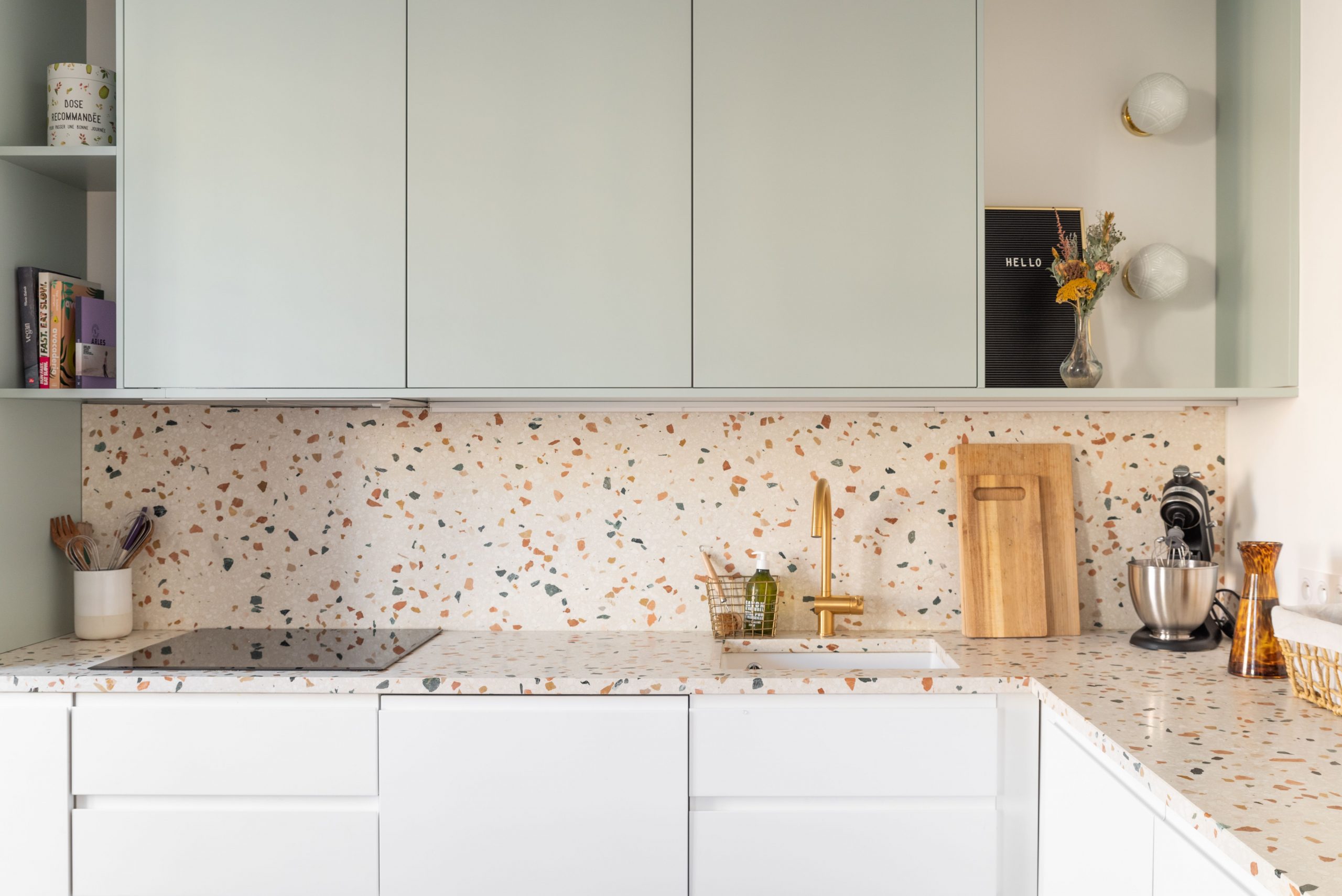 cuisine ouverte décoration contemporaine terrazzo