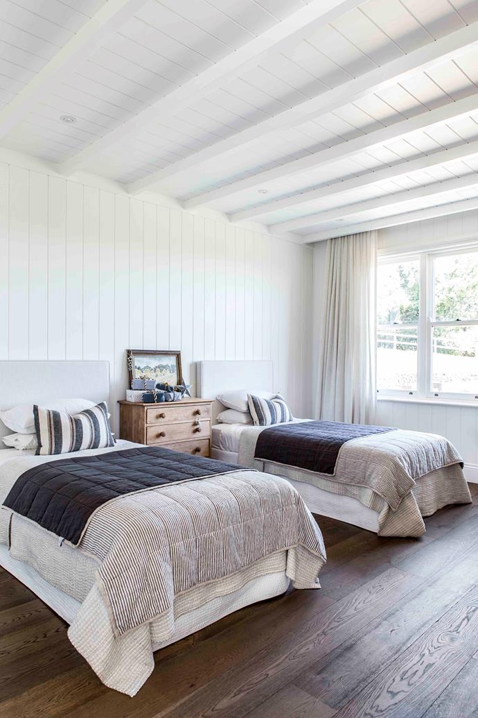 chambre à deux lits décoration campagne chic