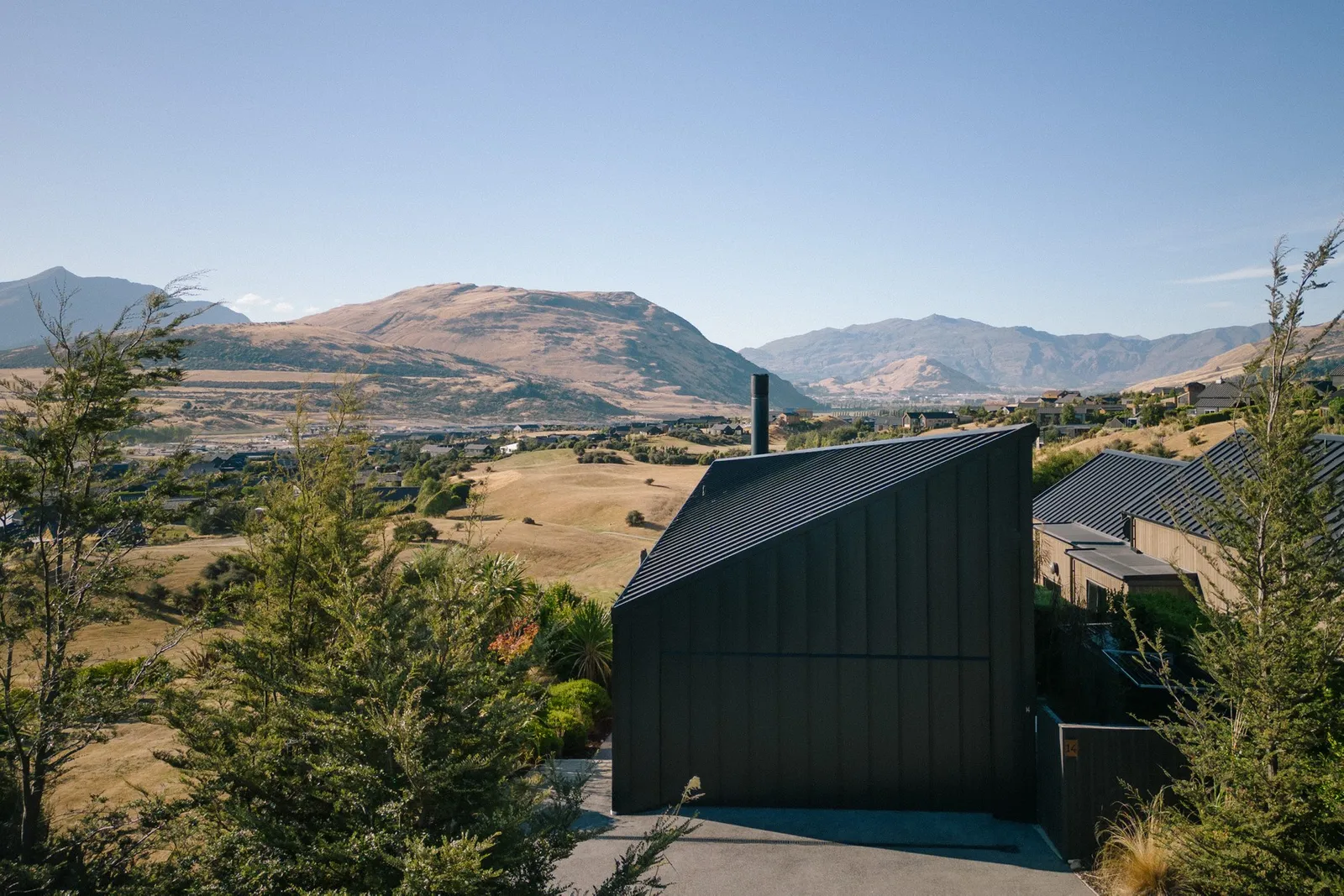 maison architecte bois noir