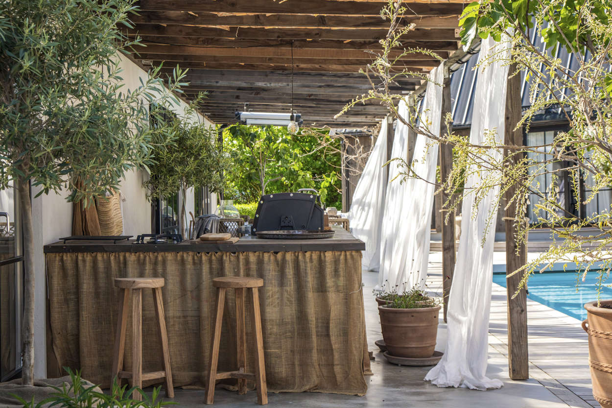 terrasse avec pergola bois et cuisine d terrasse avec pergola bois et cuisine d'été
