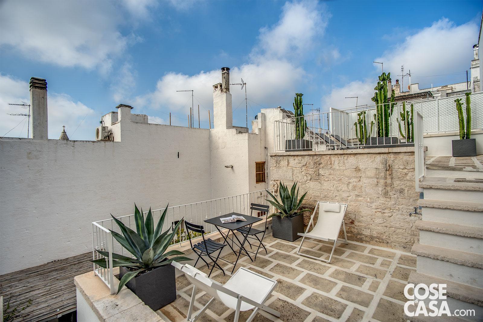 terrasse maison en pierre 