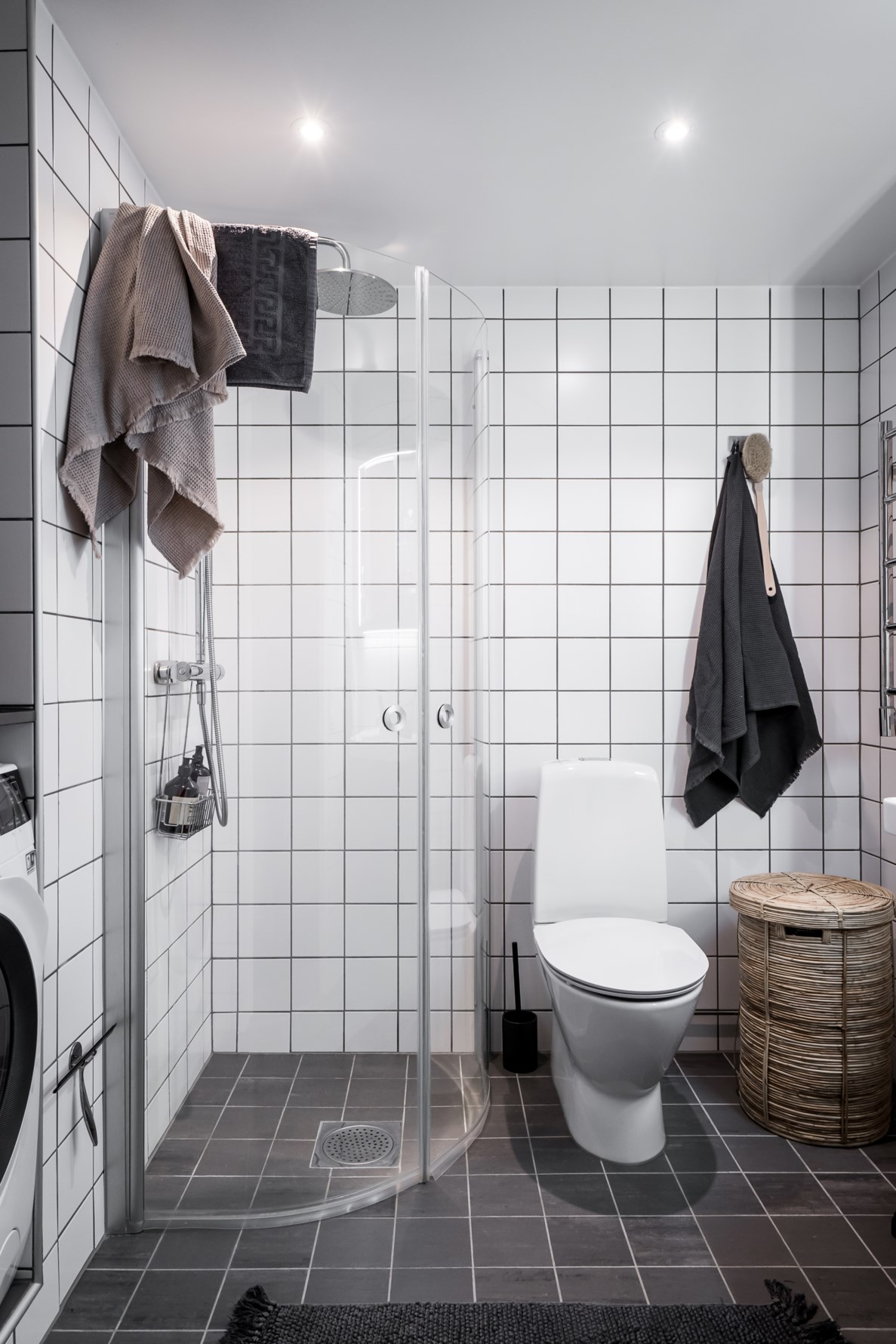 salle de bain blanche