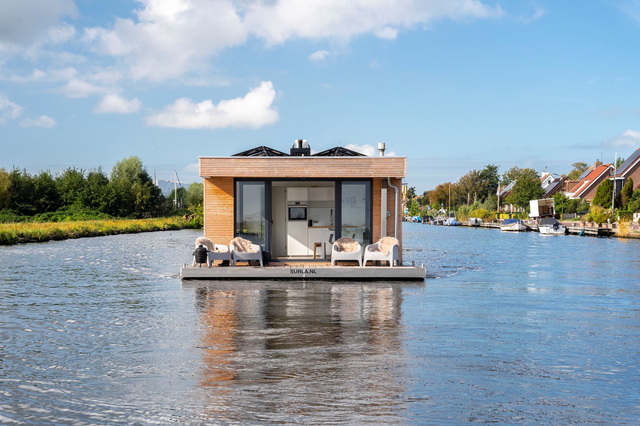 petite maison flottante 51m2