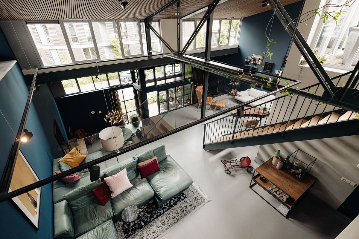 salon loft poutres en acier