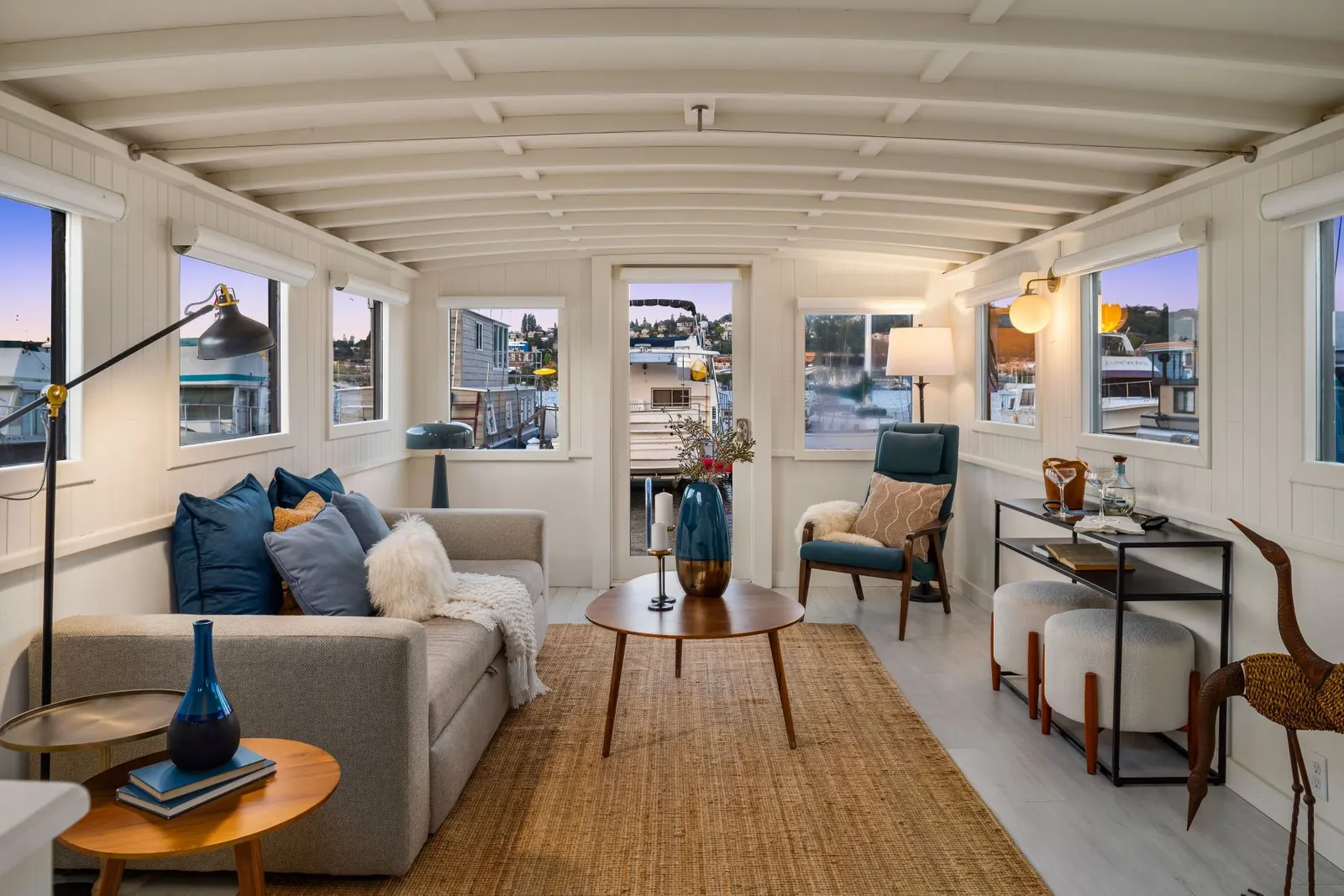 salon houseboat petite maison 46m2 salon houseboat petite maison 46m2
