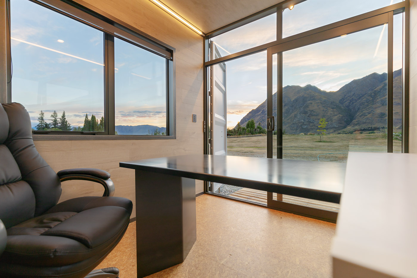 bureau mini maison container 34m2